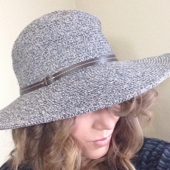 Accessories - Sun Hat